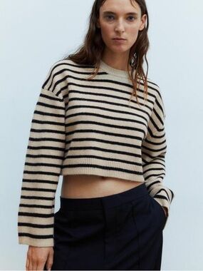 H&M Beige Striped Short Sweater